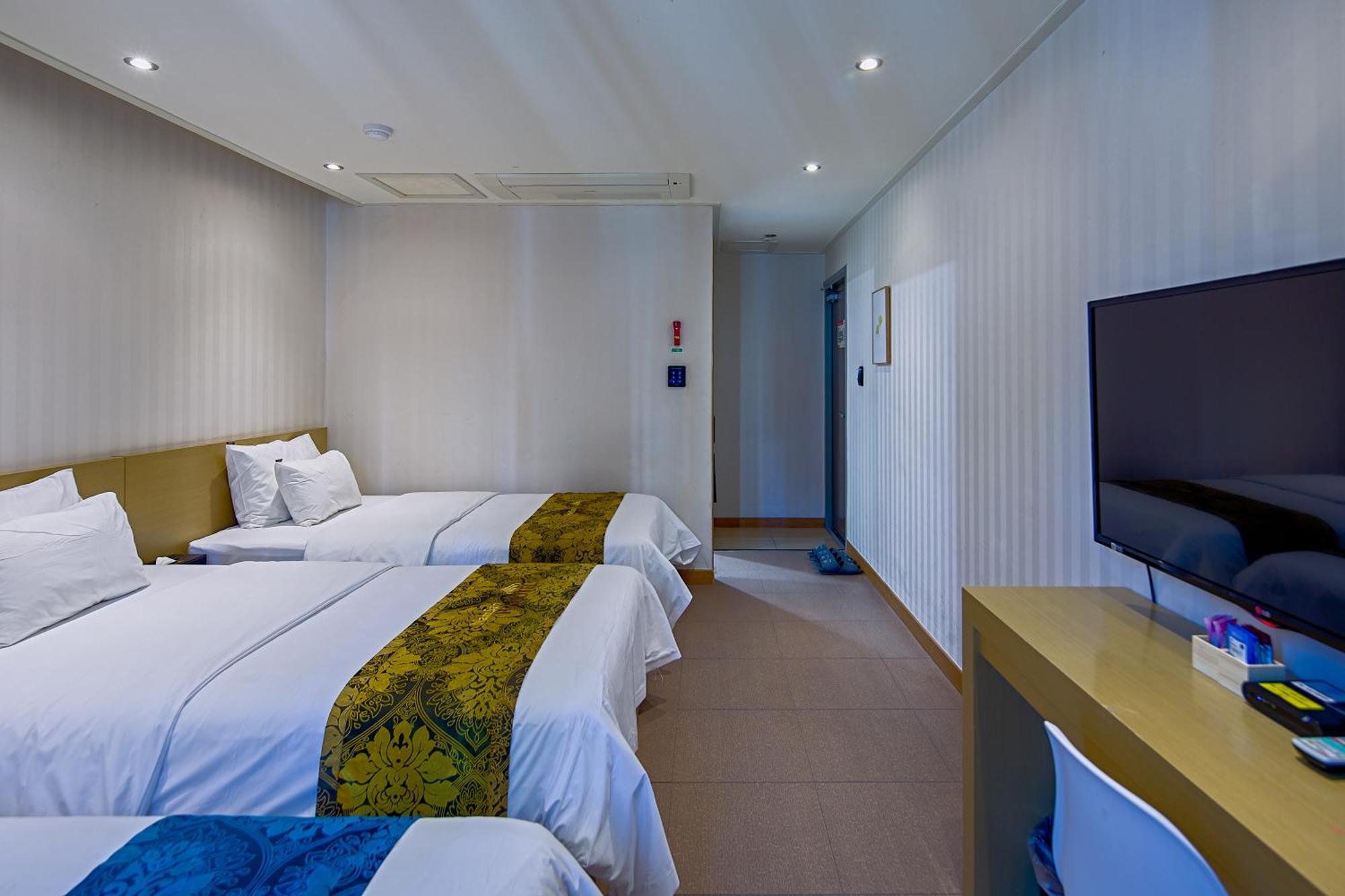 Namsan Hill Hotel Сеул Экстерьер фото