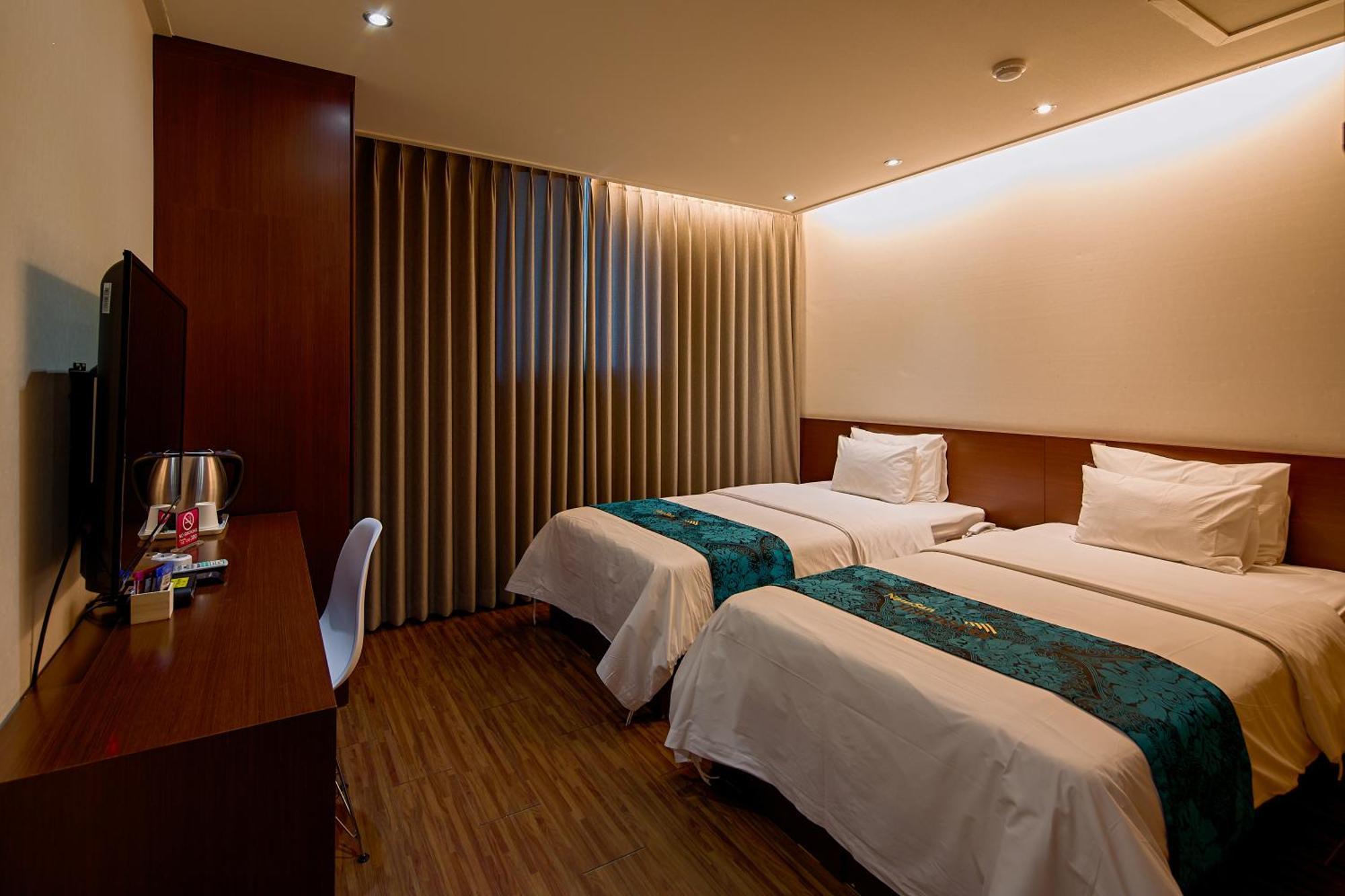 Namsan Hill Hotel Сеул Экстерьер фото