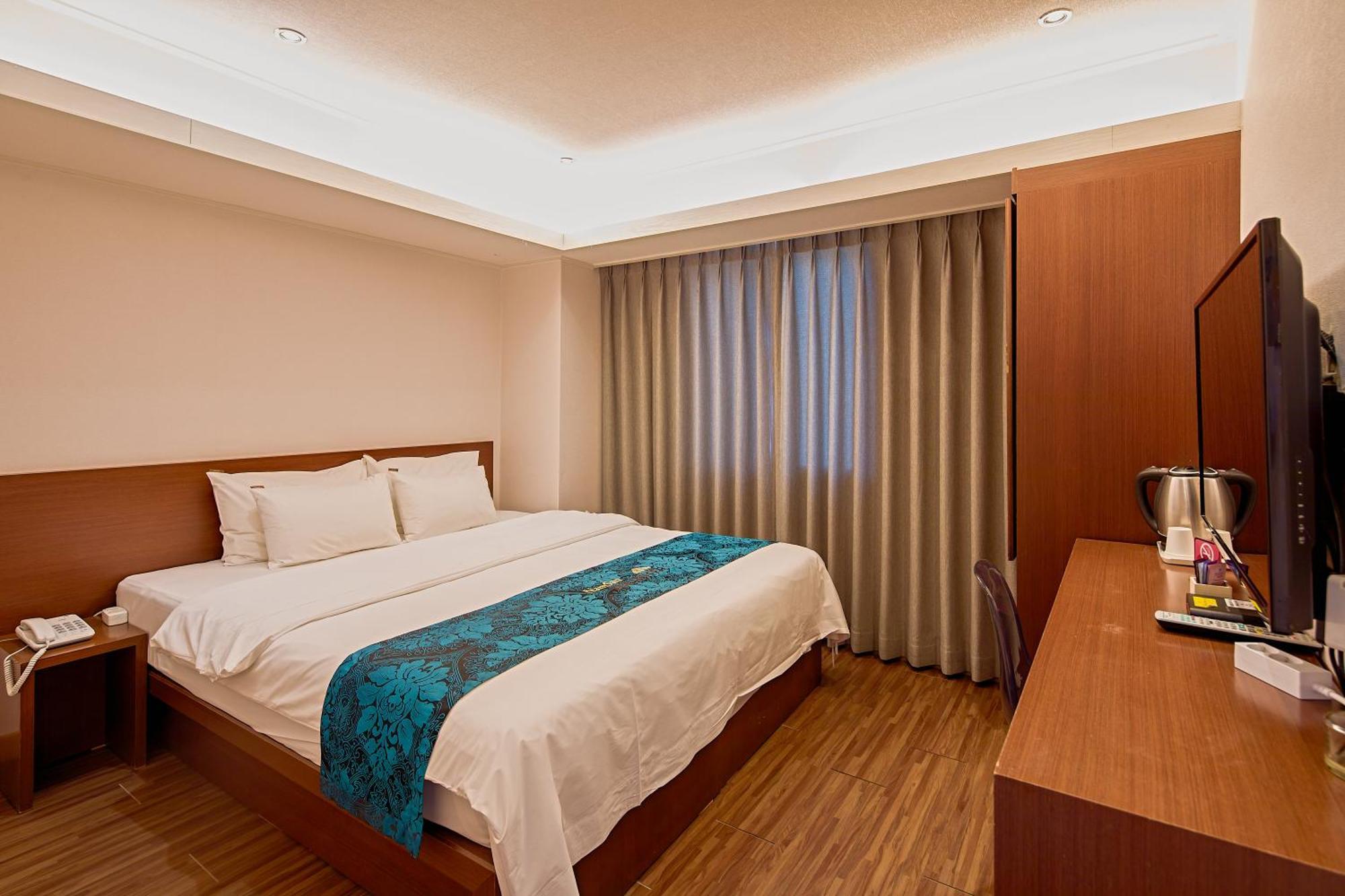 Namsan Hill Hotel Сеул Экстерьер фото
