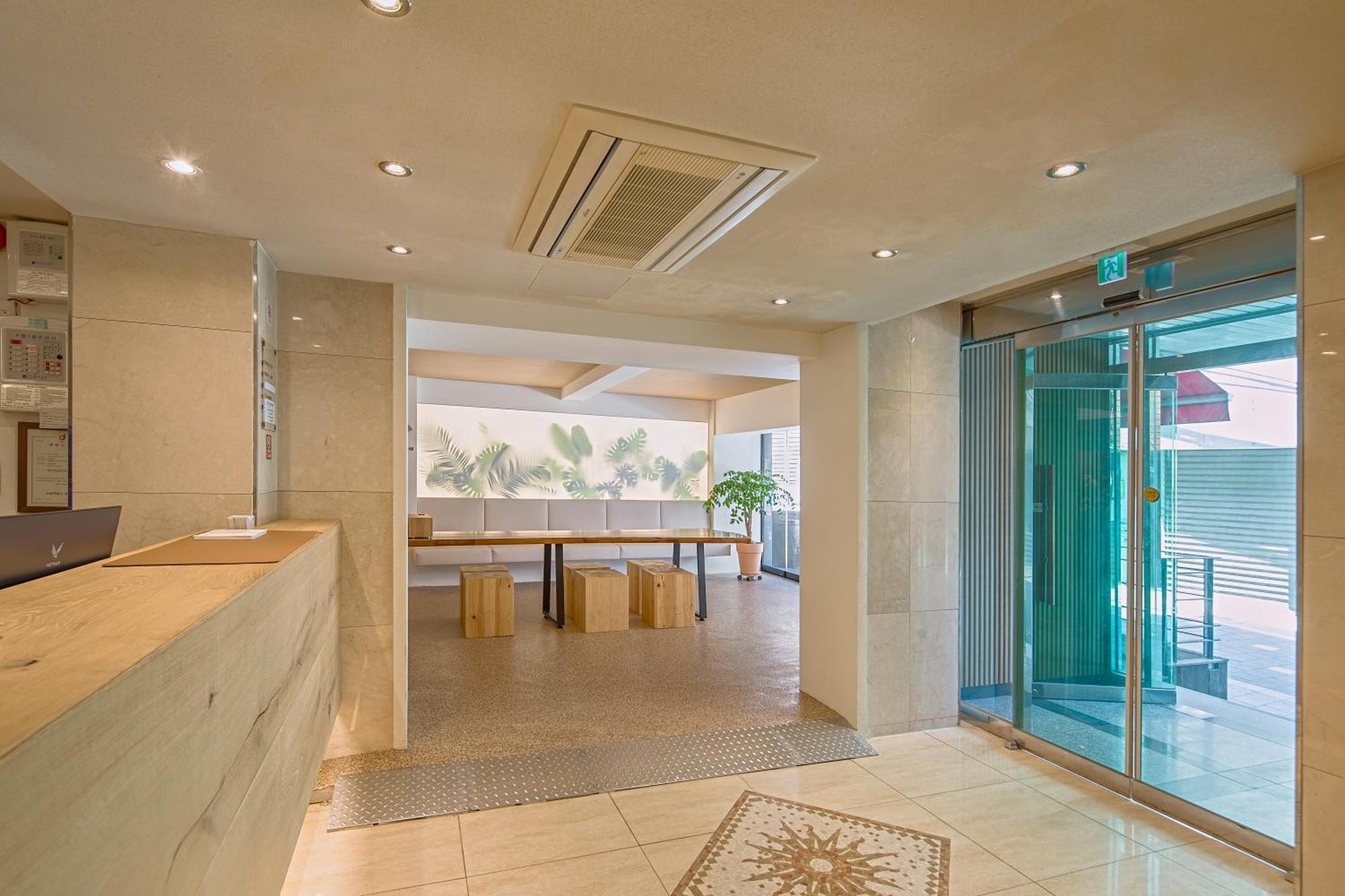 Namsan Hill Hotel Сеул Экстерьер фото