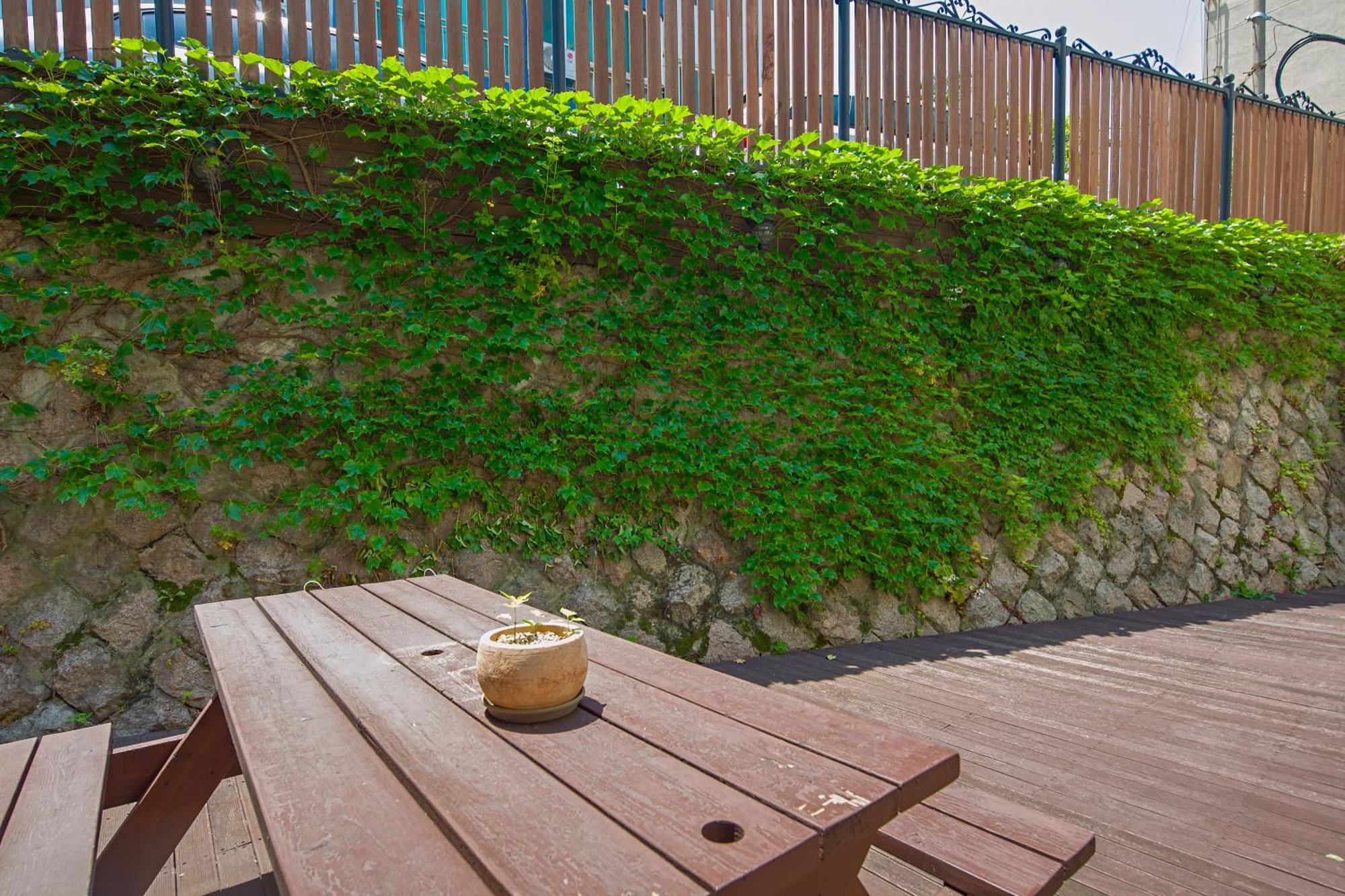Namsan Hill Hotel Сеул Экстерьер фото