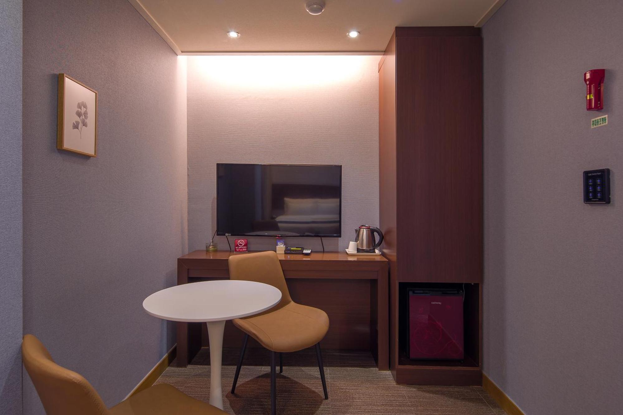 Namsan Hill Hotel Сеул Экстерьер фото