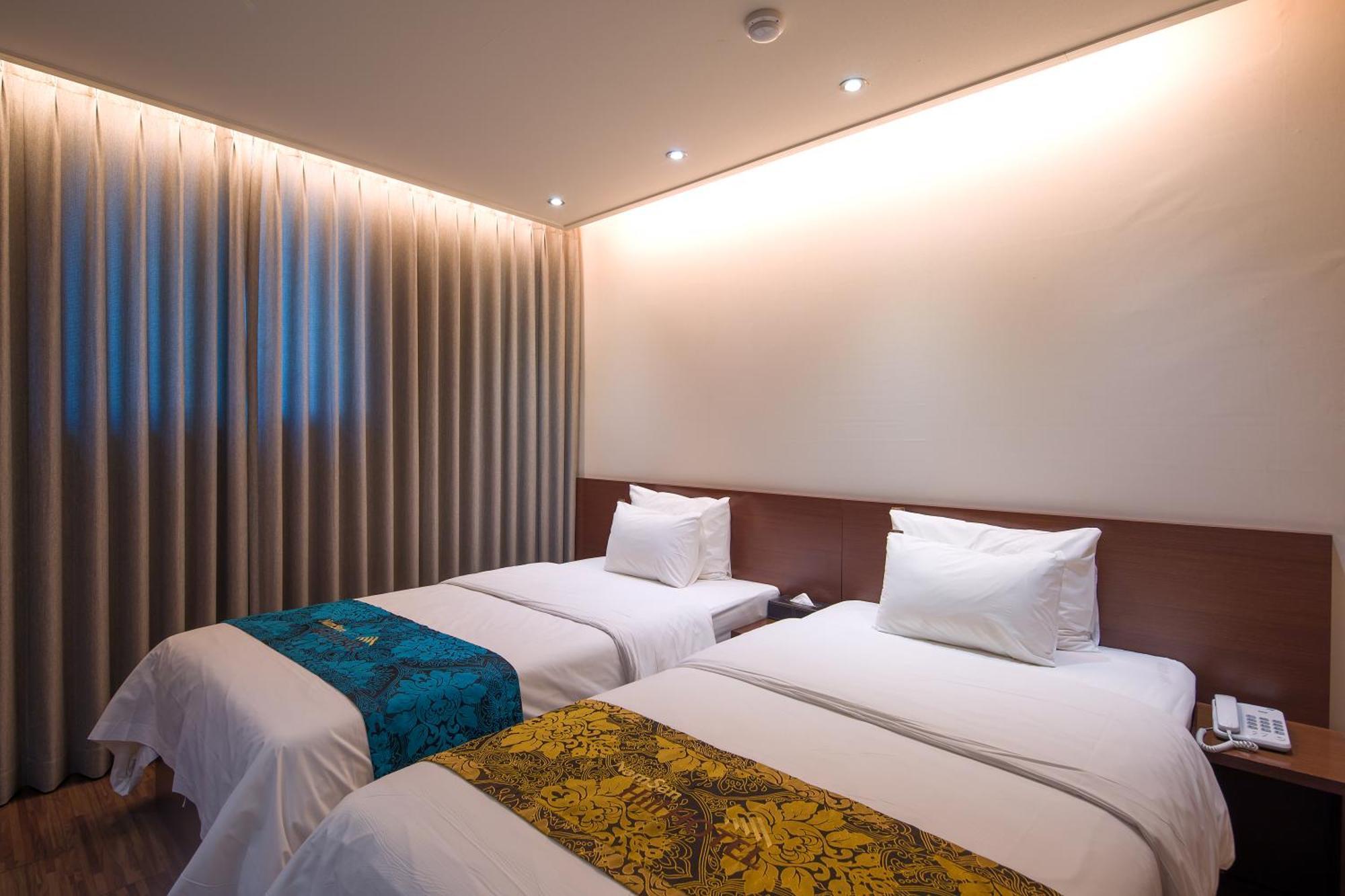 Namsan Hill Hotel Сеул Экстерьер фото