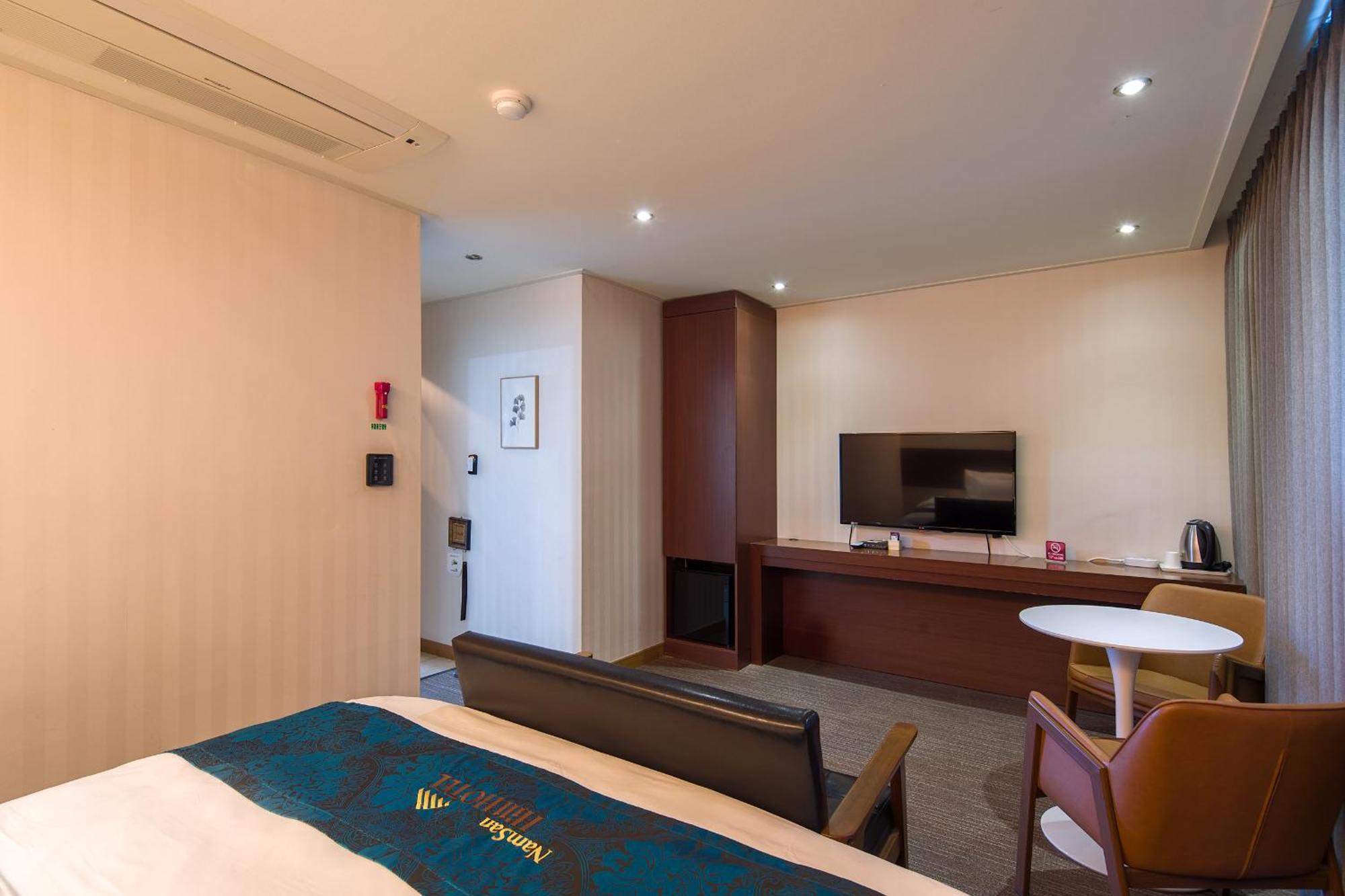 Namsan Hill Hotel Сеул Экстерьер фото